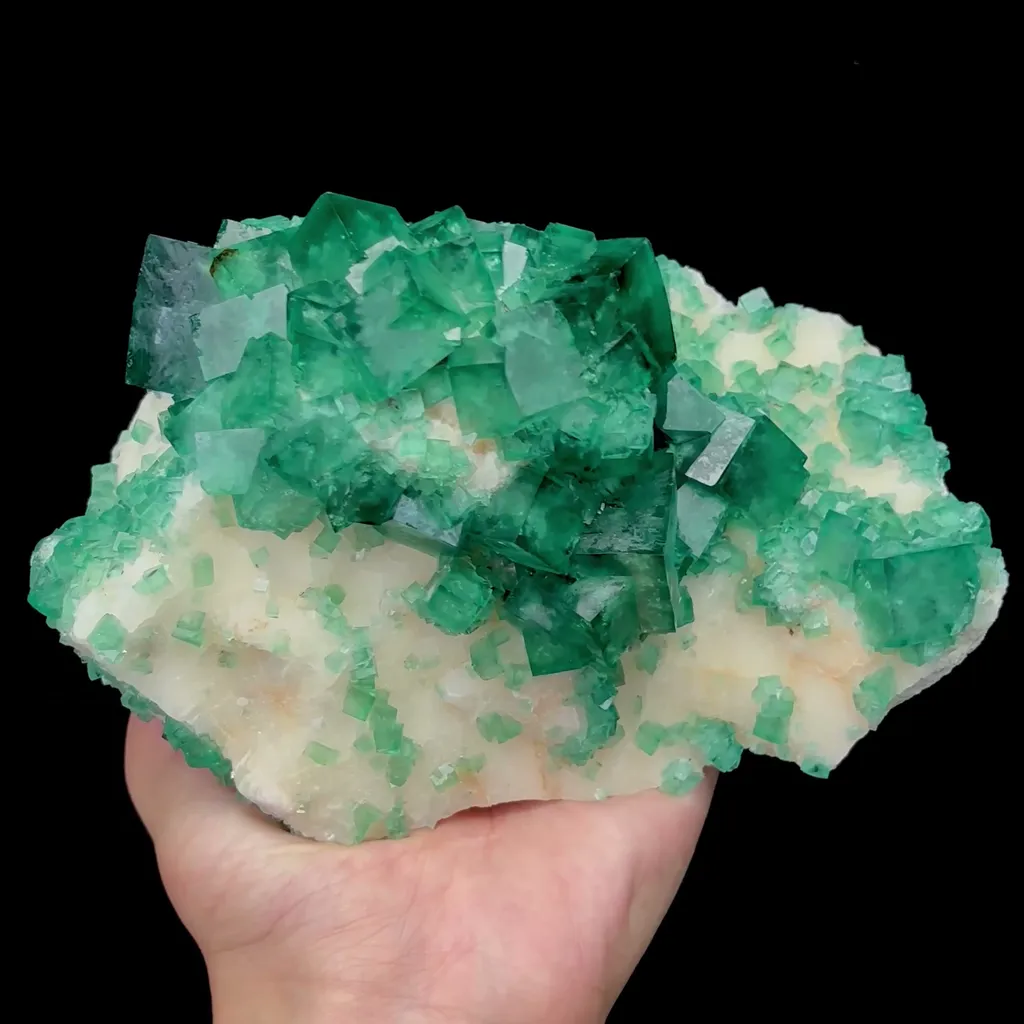 Natural Green Fluorite Mineral Specimen,High Quality Specimen,MADAGASCAR(170*130*80mm) image