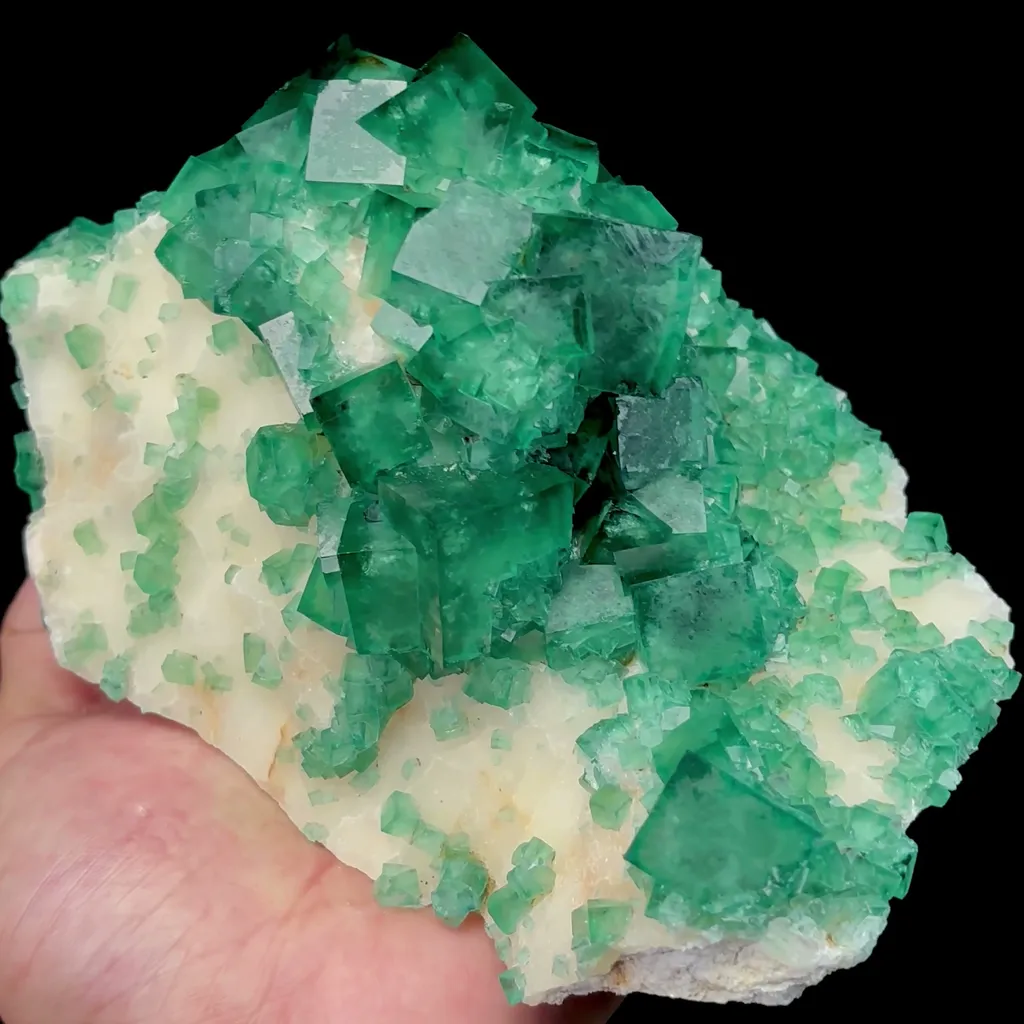 Natural Green Fluorite Mineral Specimen,High Quality Specimen,MADAGASCAR(170*130*80mm) - image 4