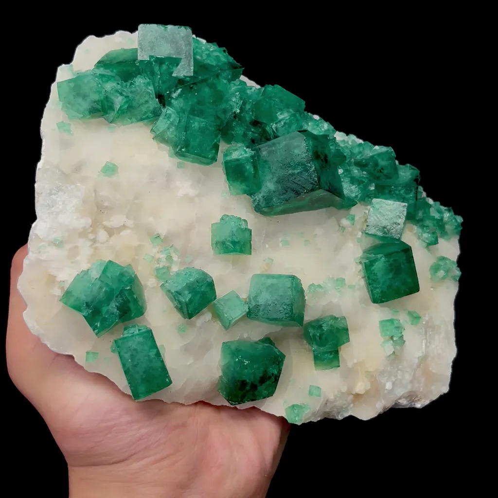 Natural Green Fluorite Mineral Specimen,High Quality Specimen,MADAGASCAR(180*120*50mm) - image 2