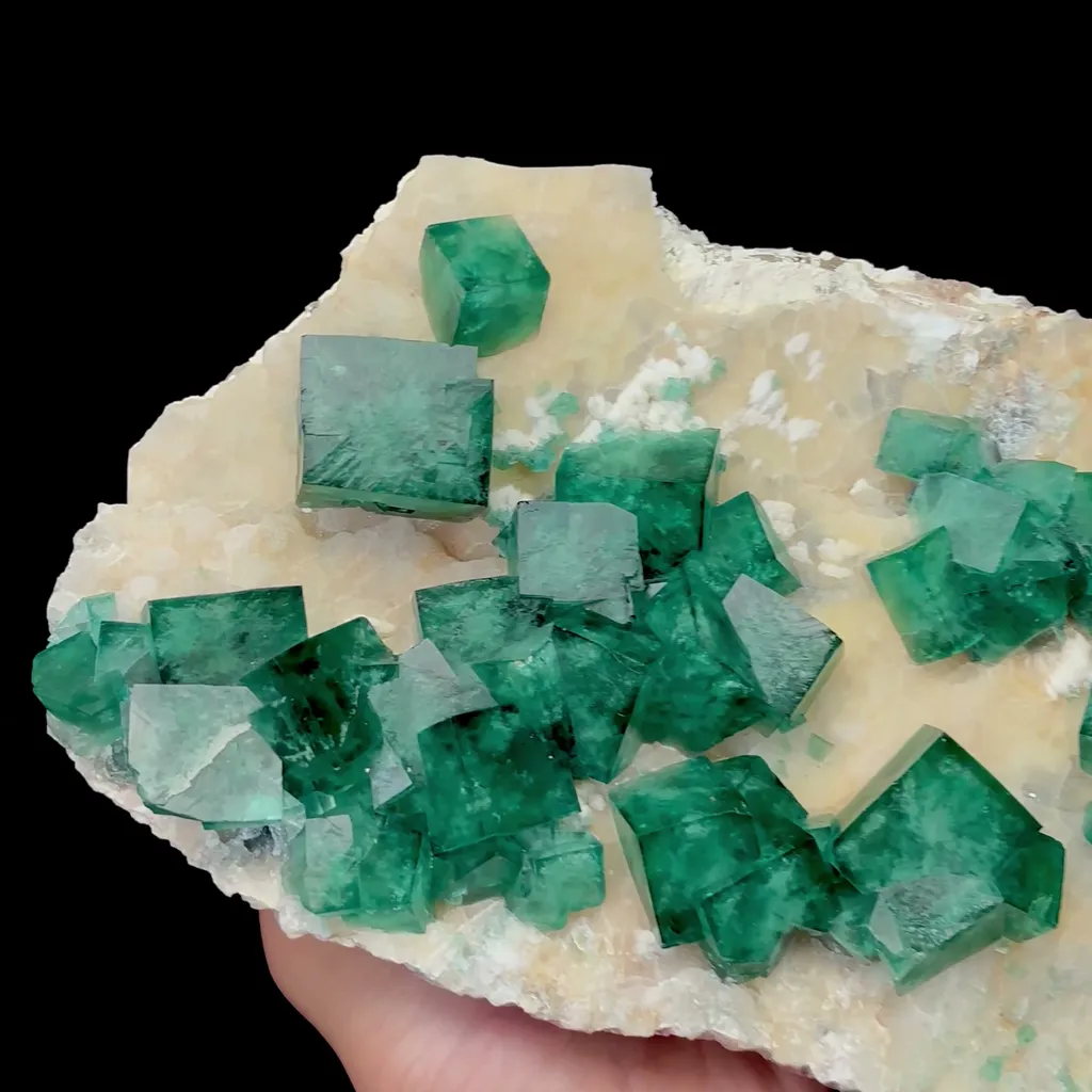 Natural Green Fluorite Mineral Specimen,High Quality Specimen,MADAGASCAR(250*140*60mm) - image 2
