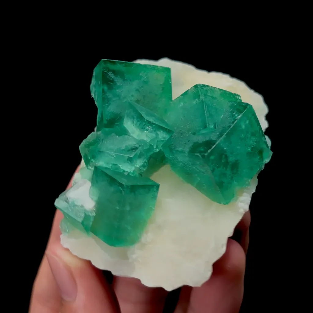 Natural Green Fluorite Mineral Specimen,High Quality Specimen,MADAGASCAR(65*54*35mm) - image 3