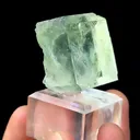 Natural Green Fluorite Mineral Specimens comes from Zhejiang, China 25*25*30MM - image 2