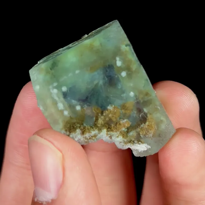 Natural Green Fluorite, Mineral Specimen:Xianghualing,Hunan (30*25*15MM) image