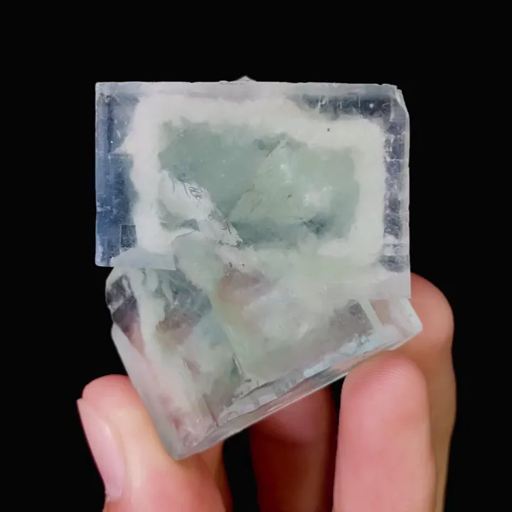 Natural Green Fluorite, Mineral Specimen:Xianghualing,Hunan (35*50*25MM) image