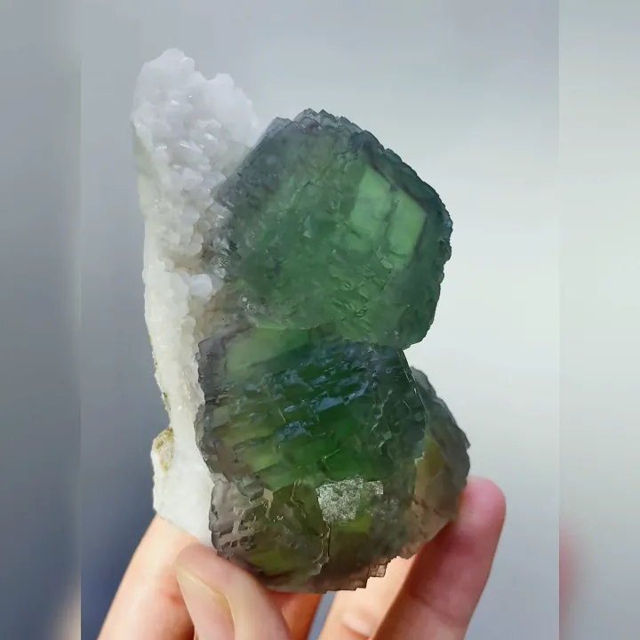 Natural Green Fluorite & Quartz, Mineral specimen: Xianghualing,Hunan (50*45*30mm) image