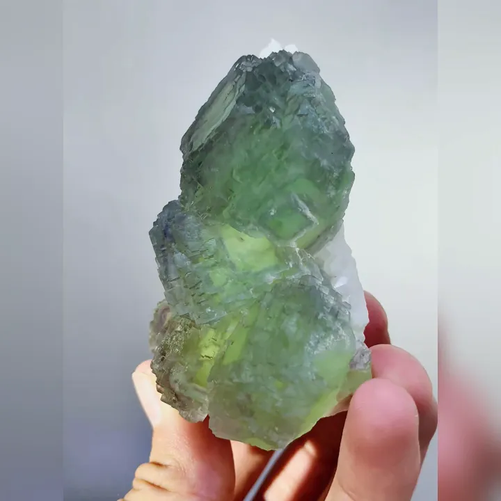 Natural Green Fluorite & Quartz, Mineral specimen: Xianghualing,Hunan (50*45*30mm) - image 4