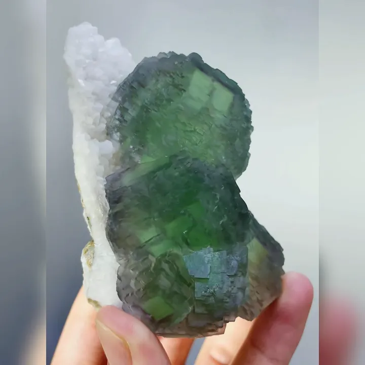 Natural Green Fluorite & Quartz, Mineral specimen: Xianghualing,Hunan (50*45*30mm) - image 3