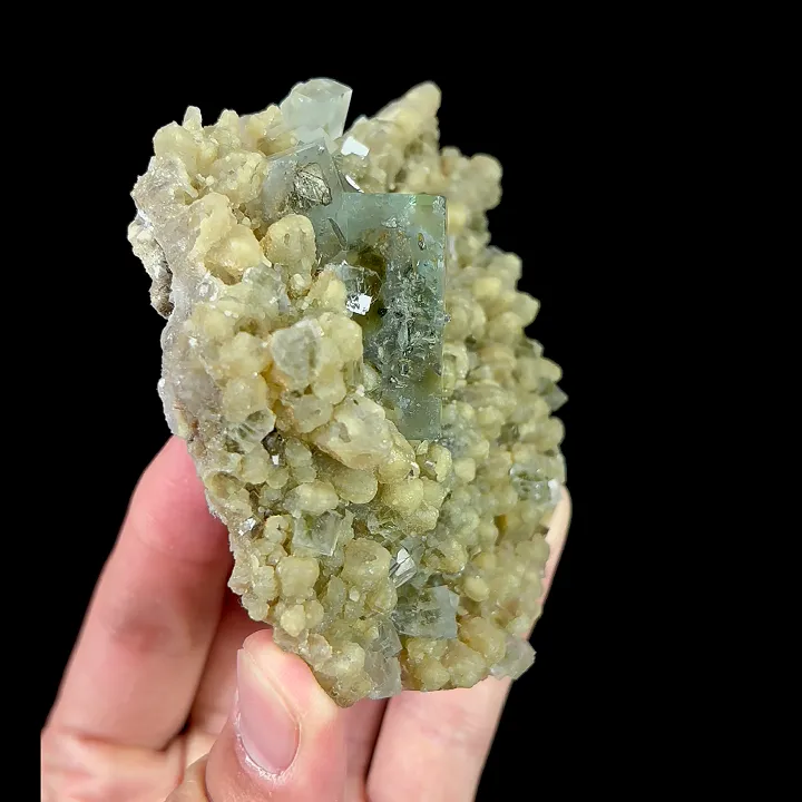 Natural Green Fluorite with Mica and Quartz, Mineral Specimen:Yaogangxian,Hunan (100*90*40MM) - image 3