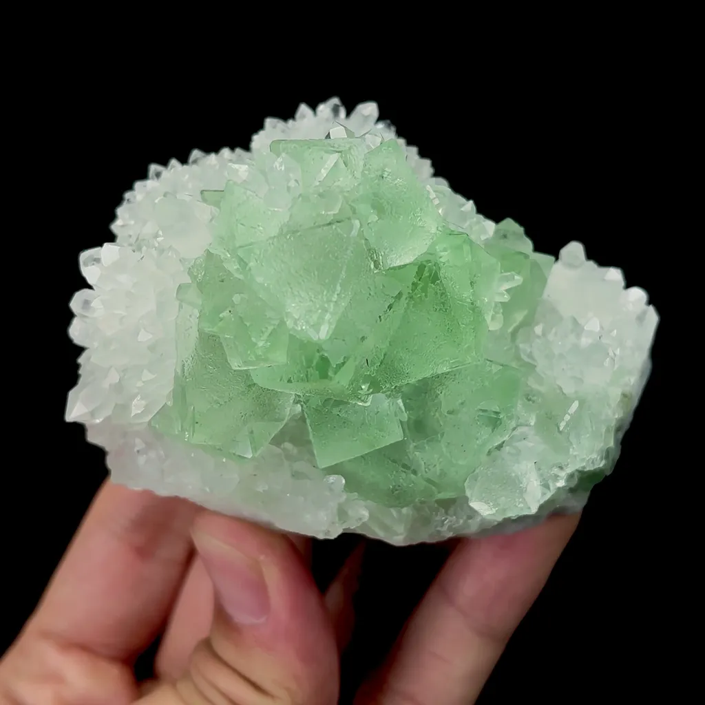 Natural Green Octahedral Fluorite and Crystal Mineral Specimen,High Quality Specimen,FUJIAN,CHINA(83*65*62mm) - image 4