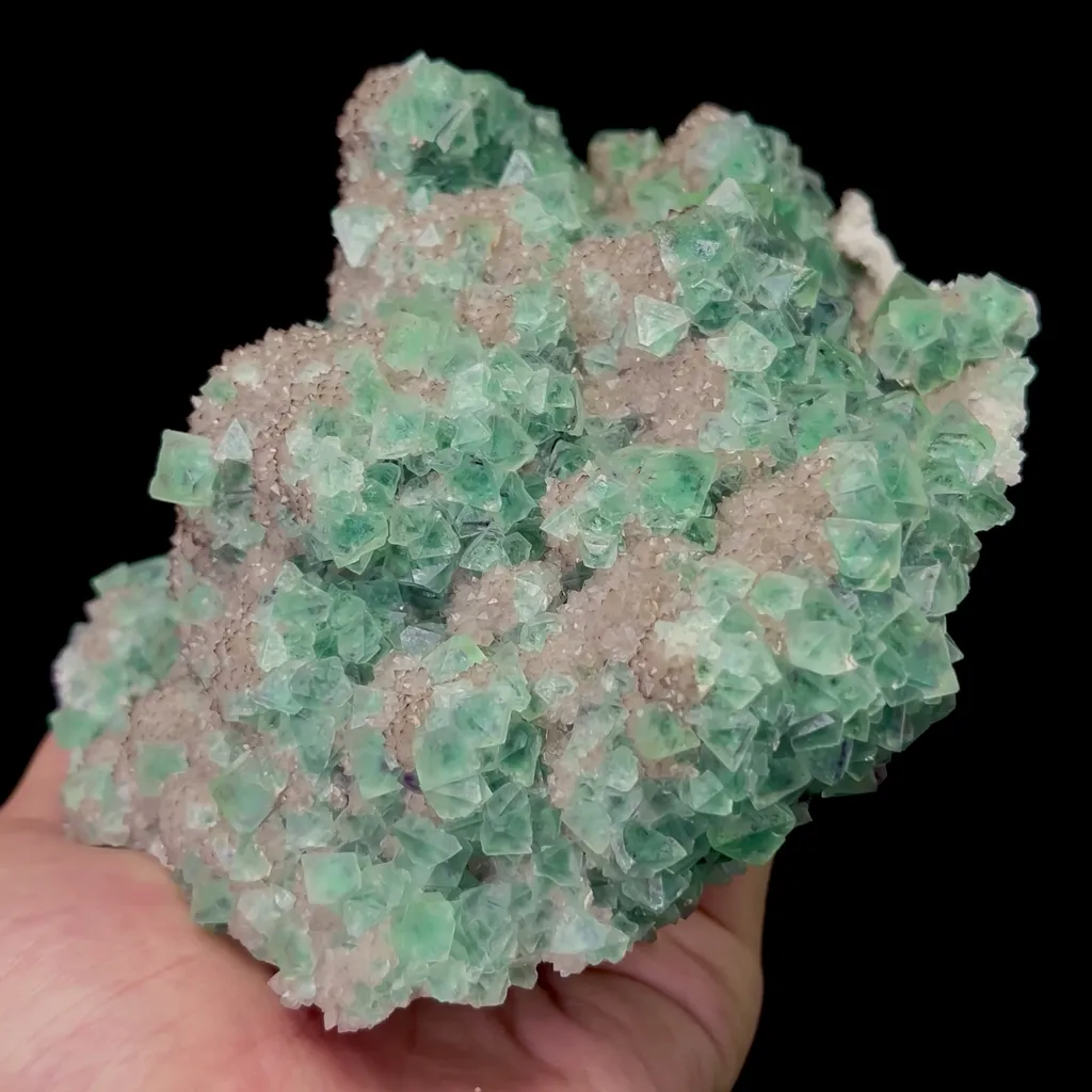 Natural Green Octahedral Fluorite and Crystal Mineral Specimen,High Quality Specimen,HUANGGANG LIANG,INNER MONGOLIA,CHINA(150*140*75mm) - image 2