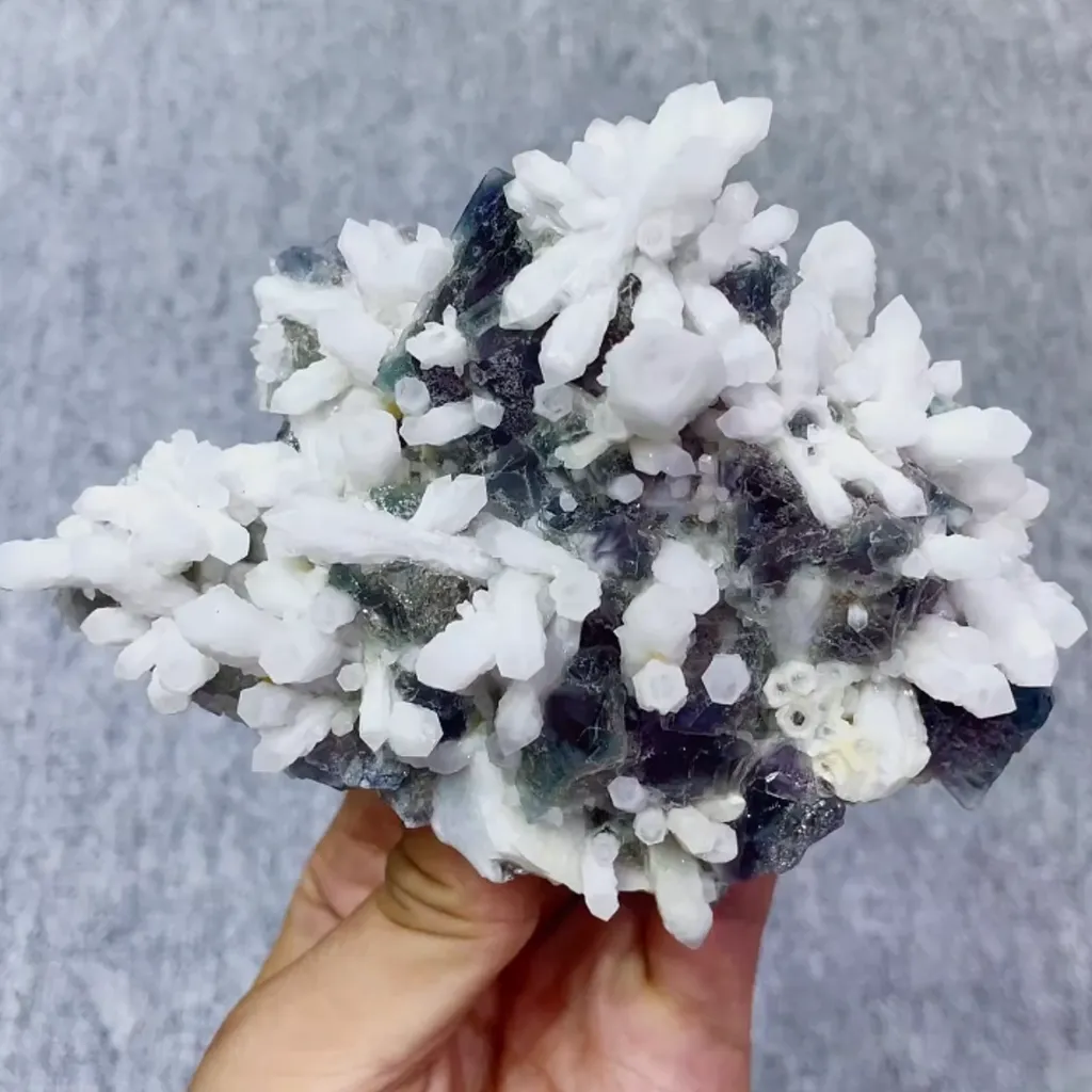 Natural Green Octahedral Fluorite and Quartz Symbiosis comes from Inner Mongolia,China 115*100*55MM image