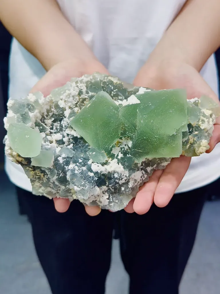 Natural Green Octahedral Fluorite comes from Xianghualing,Hunan 180*130*90MM - image 2