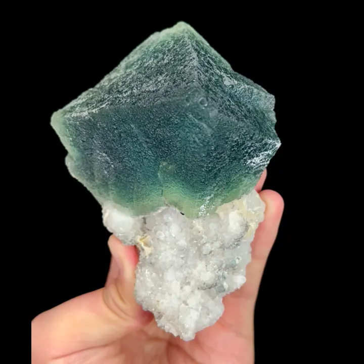 Natural Green Octahedral Fluorite, Mineral Specimen: Inner Mongolia,China (85*120*55MM) - image 6
