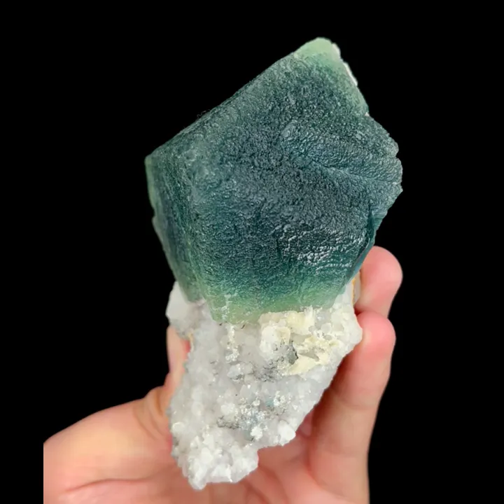 Natural Green Octahedral Fluorite, Mineral Specimen: Inner Mongolia,China (85*120*55MM) image