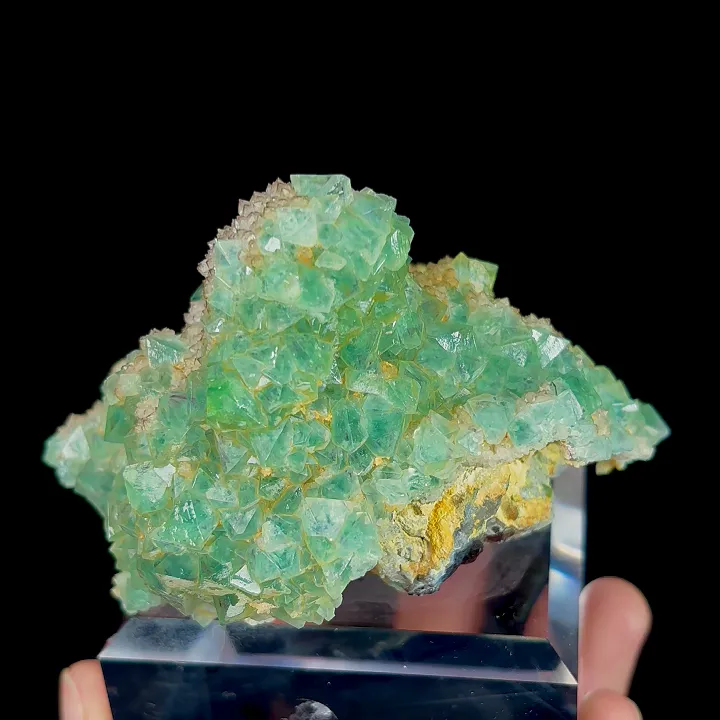 Natural Green Octahedral Fluorite, Mineral Specimen: Inner Mongolia,China (90*85*55MM) - image 3