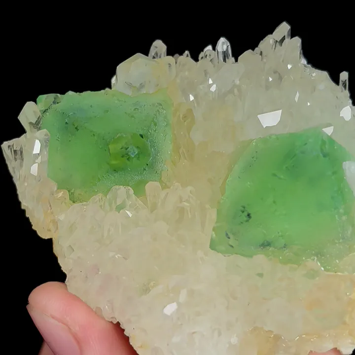 Natural Green Octahedral Fluorite, Mineral Specimen:Zhejiang,China (70*65*25MM) - image 4