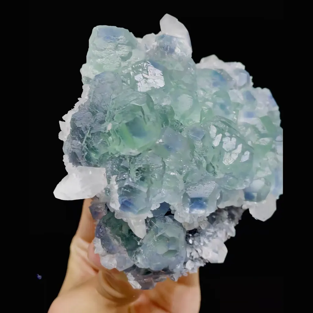 Natural Green Phantom Fluorite and Calcite Symbiosis comes from Fujian,China 115*105*60MM - image 3