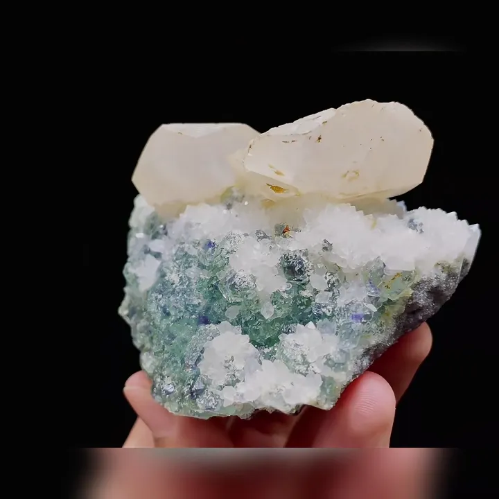 Natural Green Phantom Fluorite and Calcite Symbiosis comes from Fujian,China 75*65*50MM - image 3