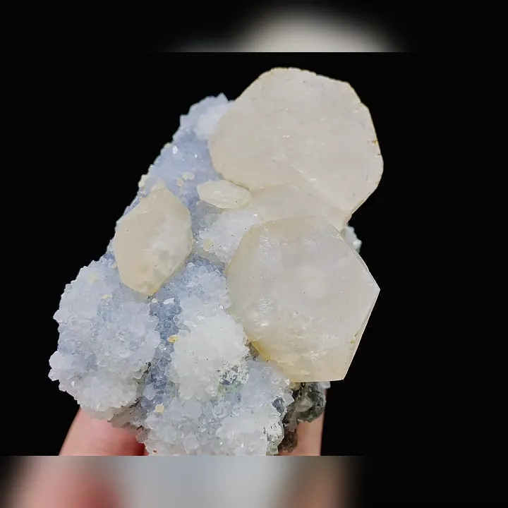 Natural Green Phantom Fluorite and Calcite Symbiosis comes from Fujian,China 75*65*50MM - image 4