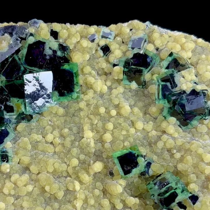 Natural Green Phantom Fluorite and Mica, Mineral Specimen: Inner Mongolia,China (135*85*40MM) - image 4