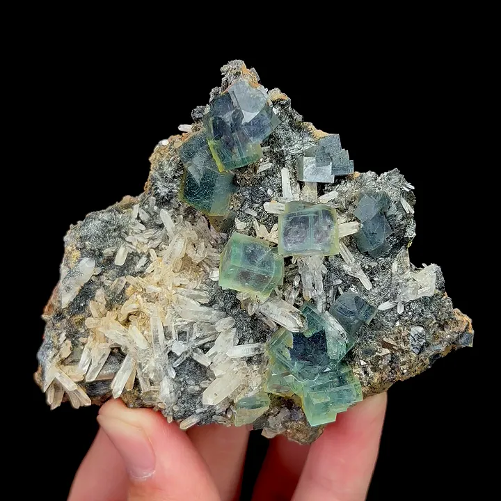 Natural Green Phantom Fluorite and Quartz Cluster, Mineral Specimen: Inner Mongolia,China (85*70*35MM) image