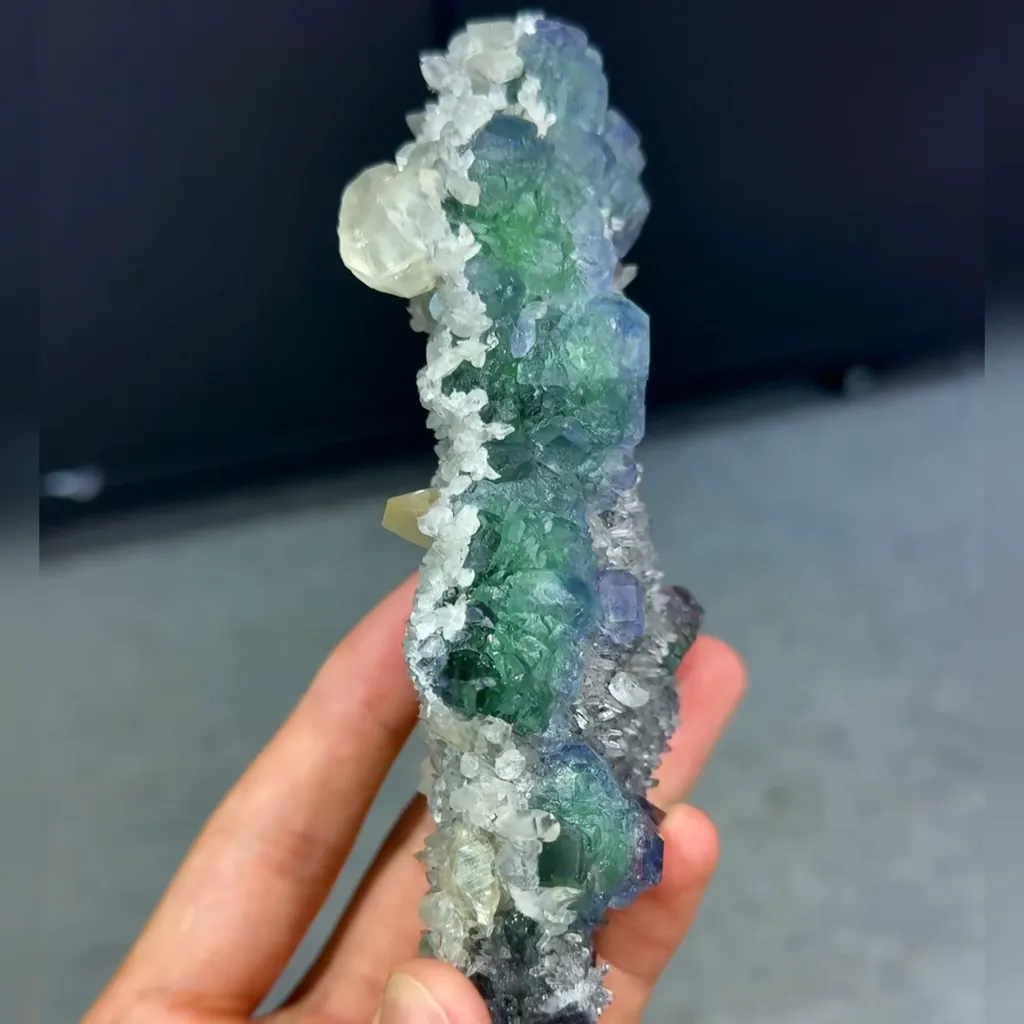 Natural Green Phantom Fluorite and Quartz Symbiosis comes from Fujian,China 140*70*35MM - image 2