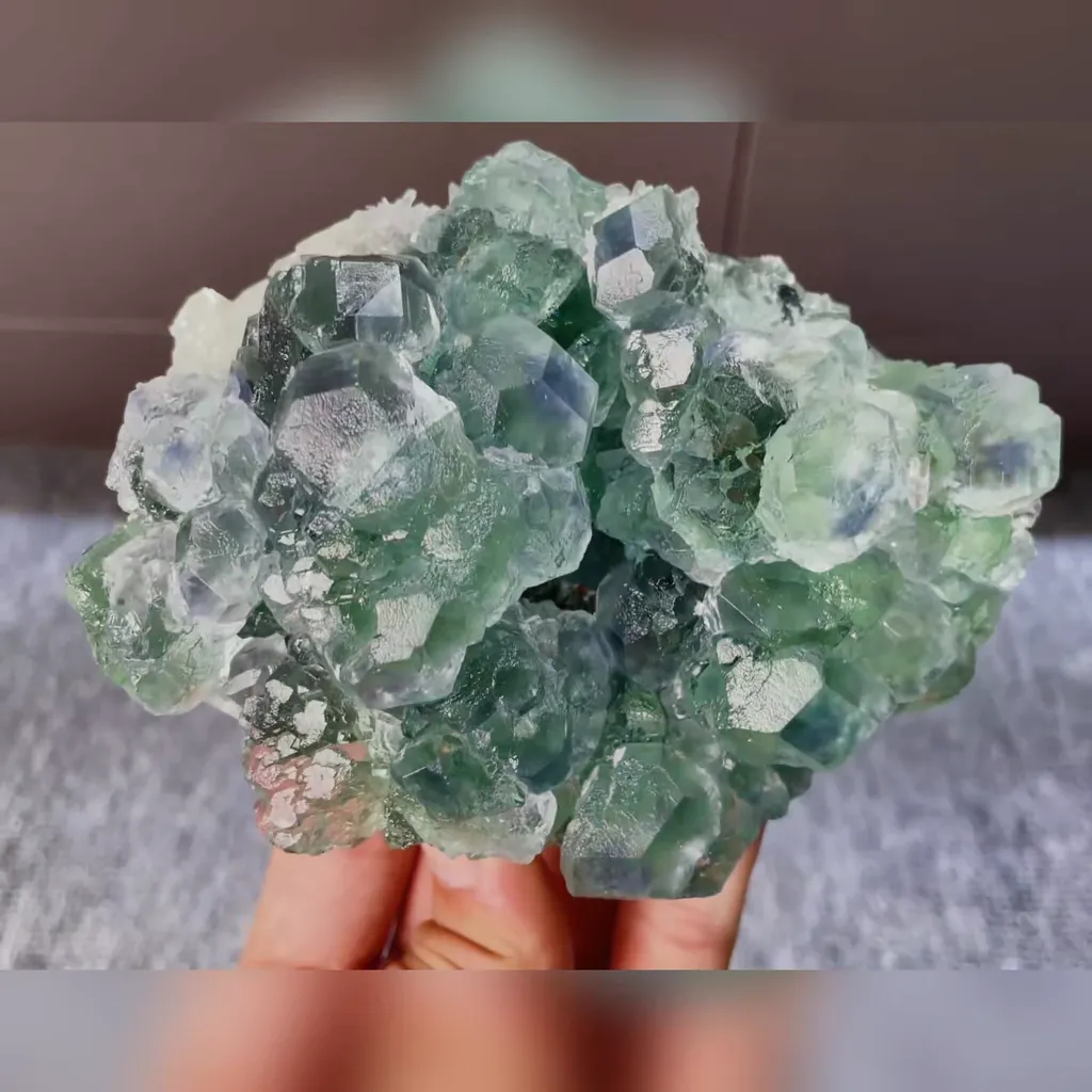 Natural Green Phantom Fluorite comes from Fujian,China 115*95*55MM - image 3