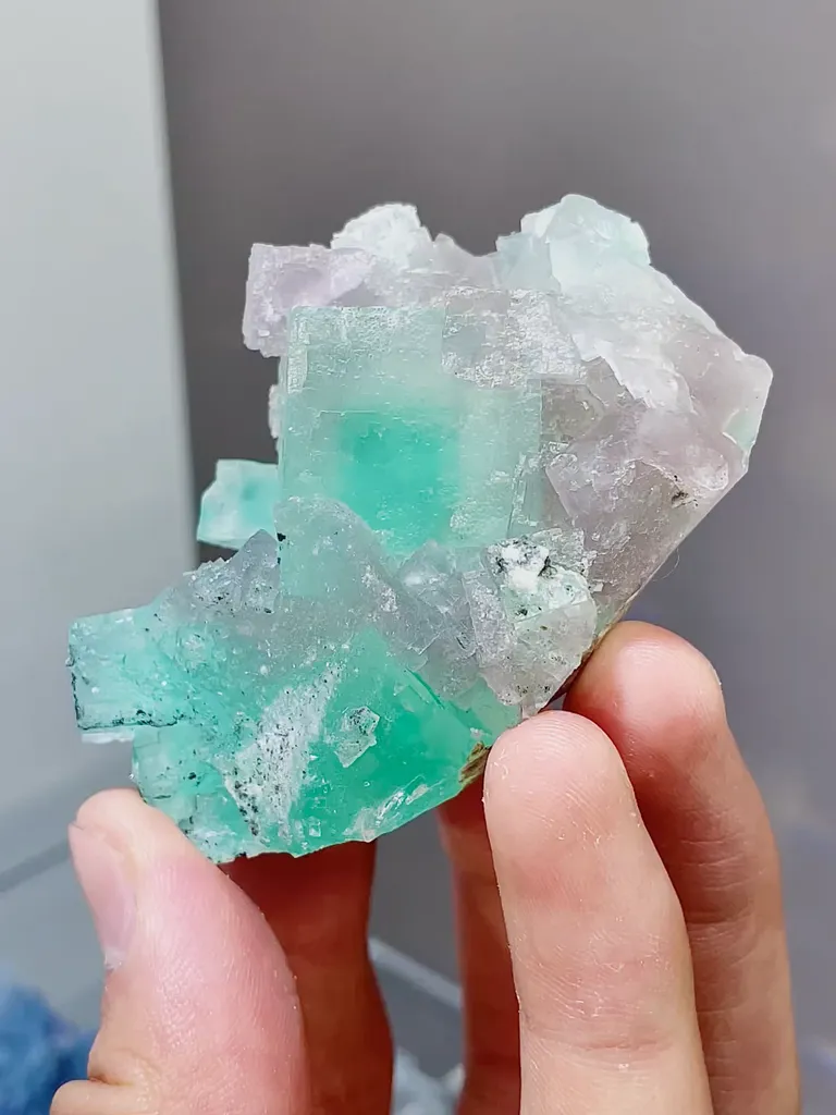 Natural Green Phantom Fluorite comes from Xianghualing,Hunan 60*40*20MM image