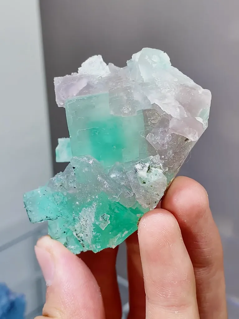Natural Green Phantom Fluorite comes from Xianghualing,Hunan 60*40*20MM - image 3