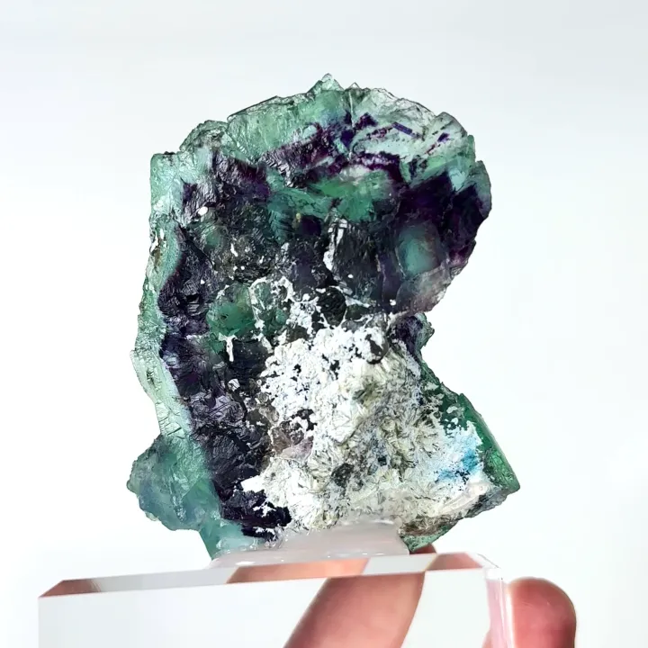Natural Green Phantom Fluorite, Mineral Specimen: Inner Mongolia,China (55*65*25MM) image