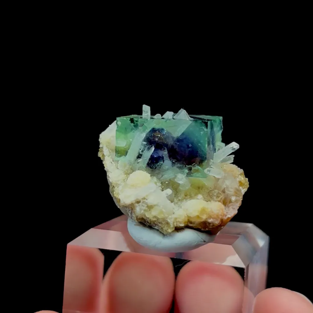 Natural Green Phantom Fluorite Mineral Specimen,High Quality Specimen,YINDU,INNER MONGOLIA,CHINA(27*24*17mm) image