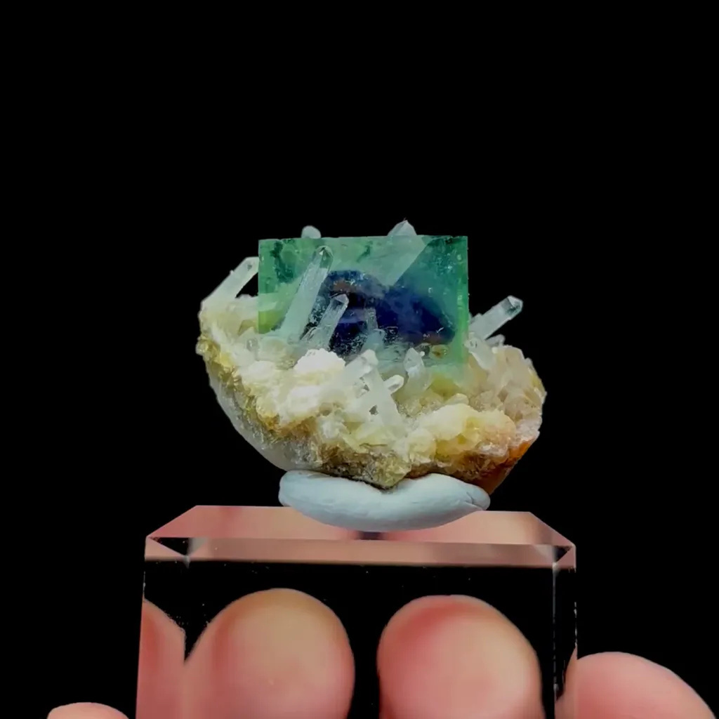 Natural Green Phantom Fluorite Mineral Specimen,High Quality Specimen,YINDU,INNER MONGOLIA,CHINA(27*24*17mm) - image 5