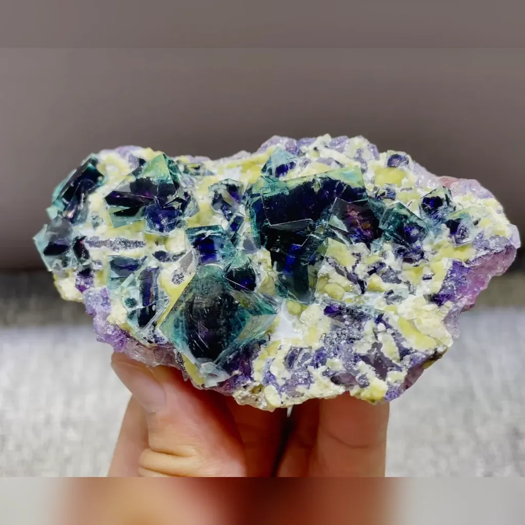 Natural Green Phantom Fluorite with Mica and Purple Fluorite Symbiosis from Inner Mongolia 100*55*25MM image