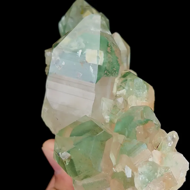 Natural Green Phantom Quartz, Mineral Specimen: Madagascar (105*50*50MM) image