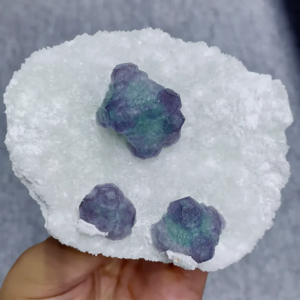 Natural Green Purple Fluorite and Quartz Symbiosis comes from Zhejiang,China 100*80*30MM - image 2