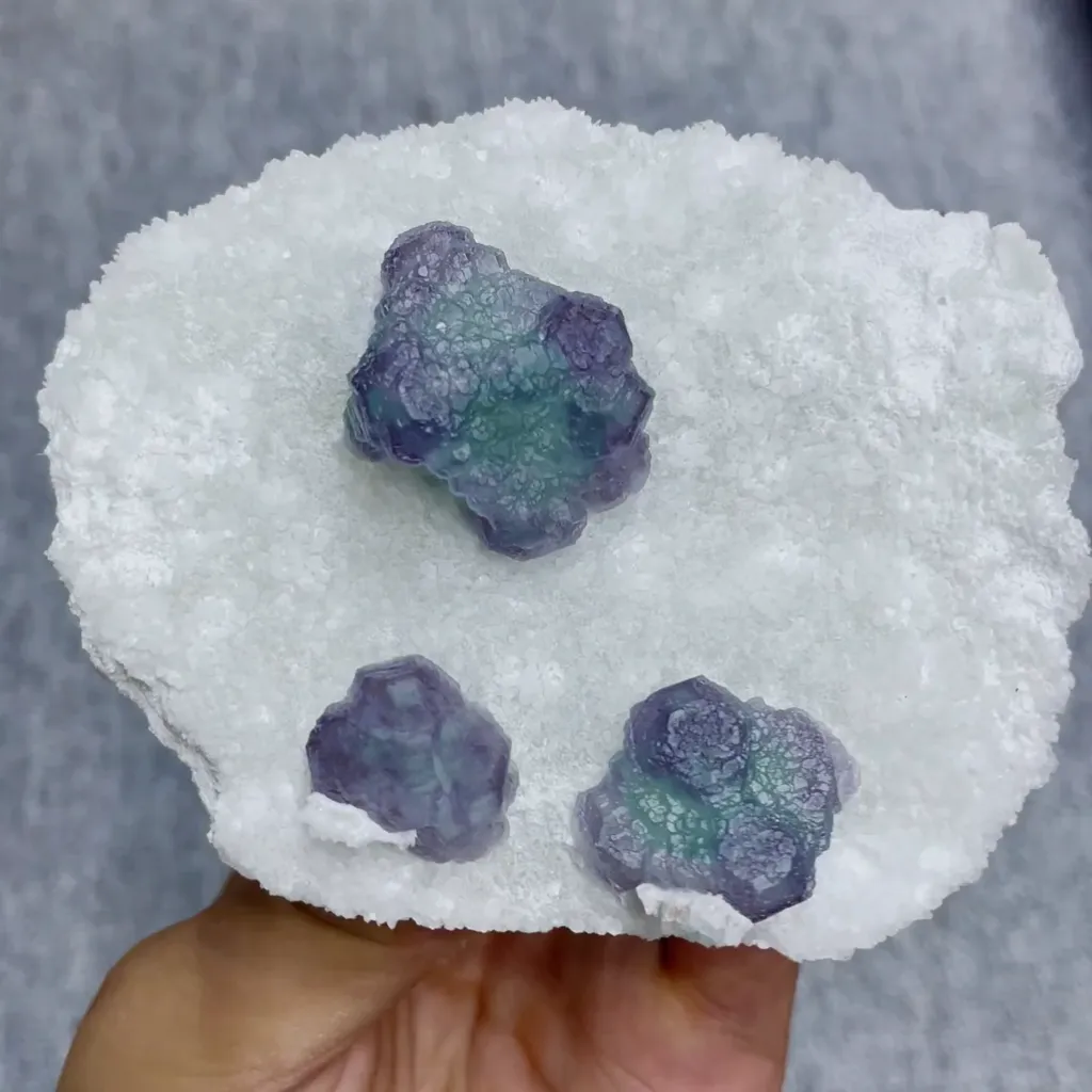 Natural Green Purple Fluorite and Quartz Symbiosis comes from Zhejiang,China 100*80*30MM image