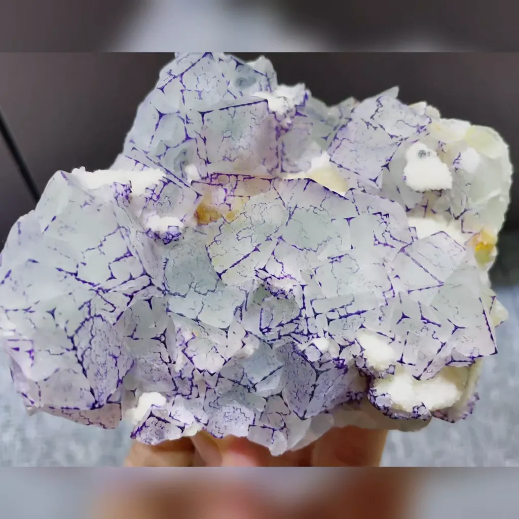 Natural Green Purple Patterned Fluorite comes from Guizhou,China 105*90*40MM - image 3