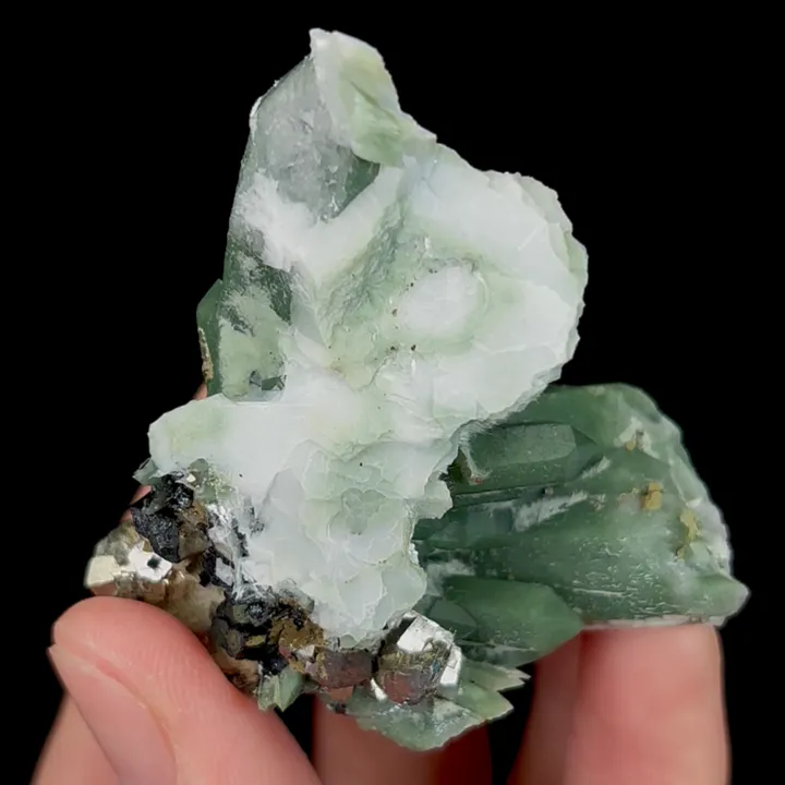 Natural Green Quartz Cluster and Flaky Calcite, Mineral Specimen: Inner Mongolia,China (50*50*30MM) - image 3