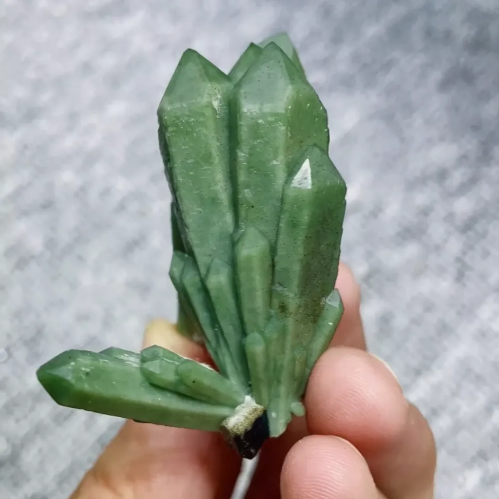 Natural Green Quartz Cluster comes from Inner Mongolia,China 40*45*40MM image