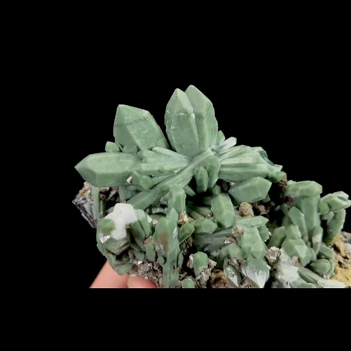 Natural Green Quartz Cluster, Mineral Specimen: Inner Mongolia,China (140*70*85MM) - image 4