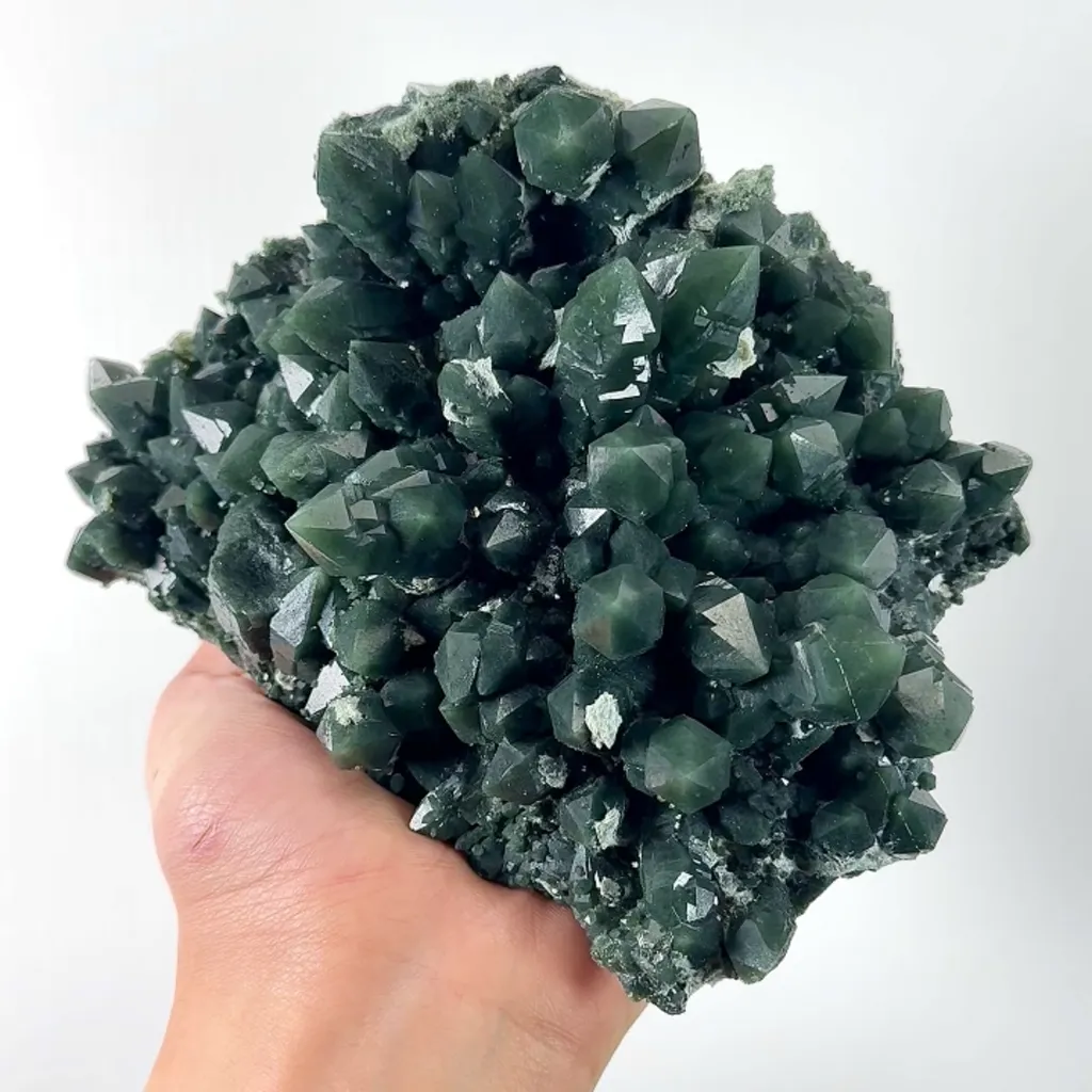 Natural Green Quartz Cluster, Mineral Specimen: Inner Mongolia,China (160*120*70MM) - image 5