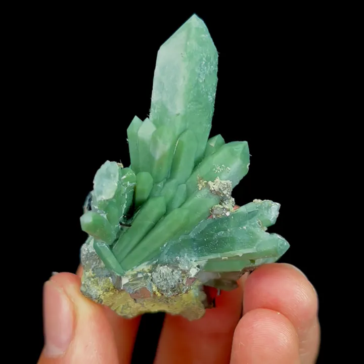 Natural Green Quartz Cluster, Mineral Specimen: Inner Mongolia,China (40*60*40MM) - image 4