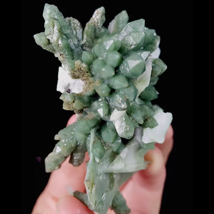 Natural Green Quartz Cluster, Mineral Specimen: Inner Mongolia,China (50*75*40MM) - image 3
