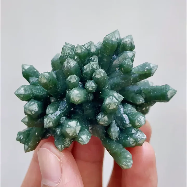 Natural Green Quartz Cluster, Mineral Specimen: Inner Mongolia,China （60*50*30MM） - image 8