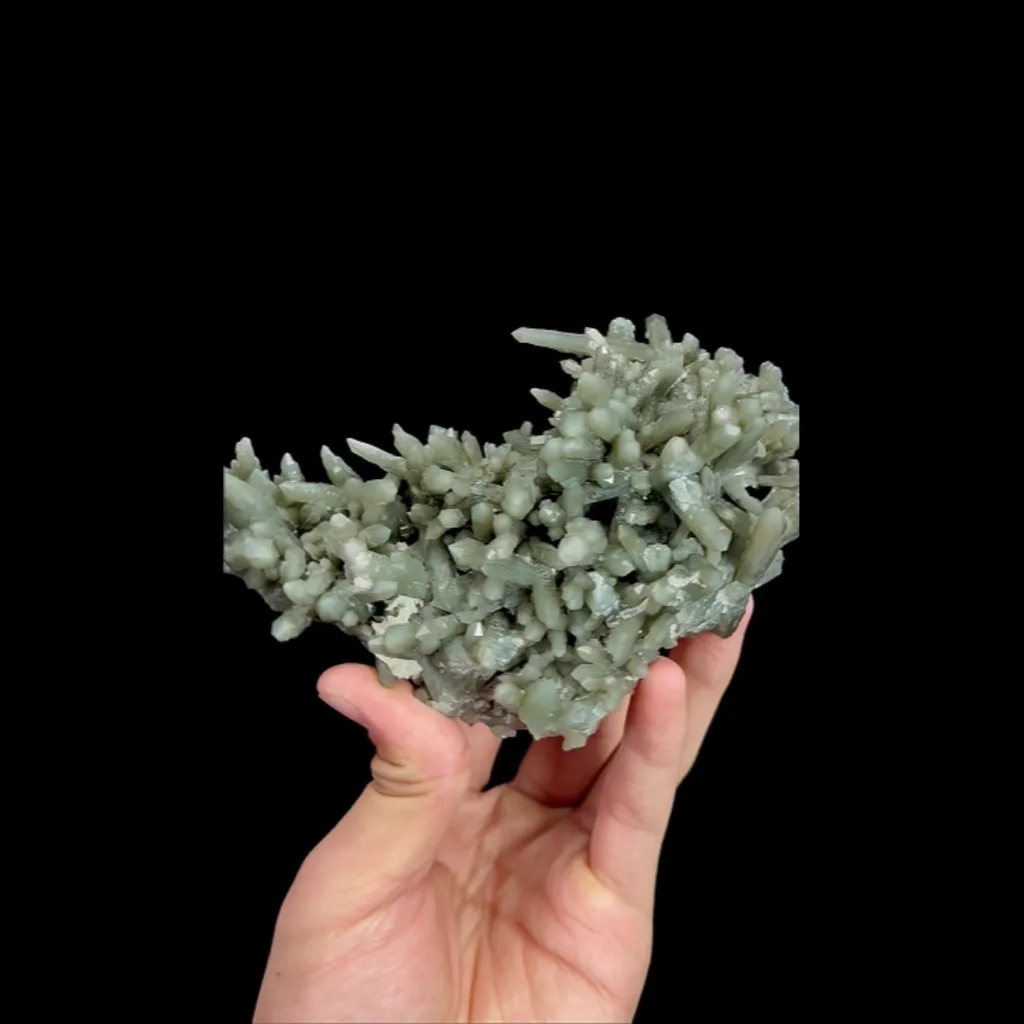 Natural Green Quartz Cluster, Mineral Specimen: Inner Mongolia,China (70*140*50MM) - image 3