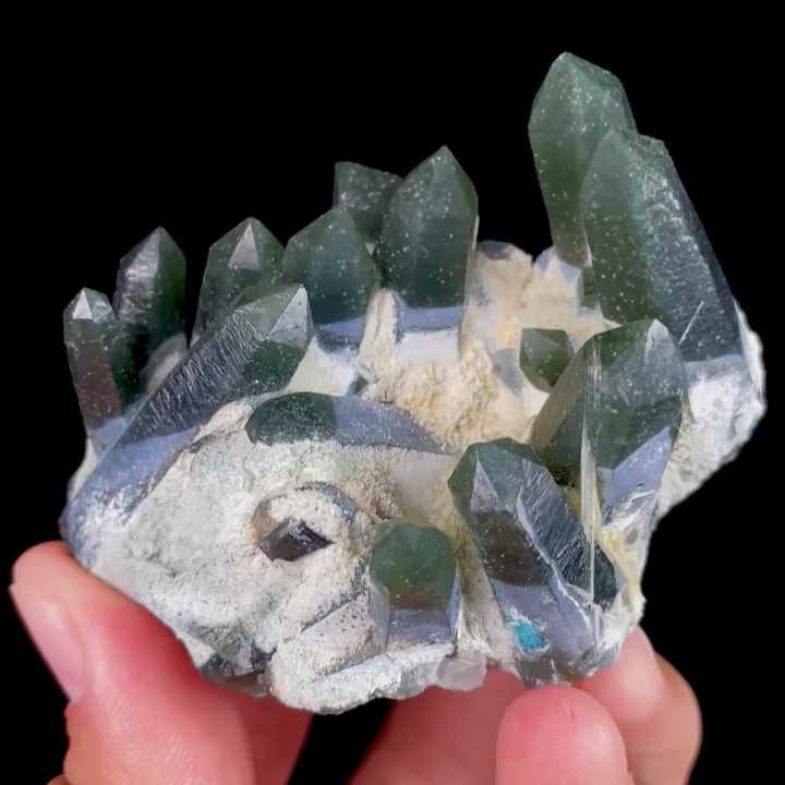 Natural Green Quartz Cluster, Mineral Specimen: Inner Mongolia,China (70*40*40MM) - image 5