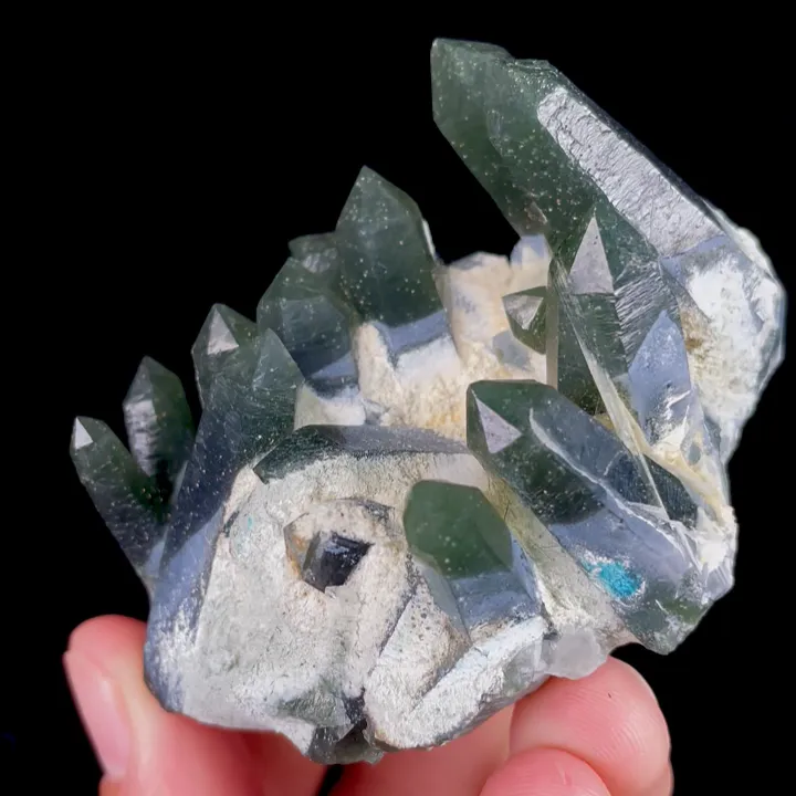 Natural Green Quartz Cluster, Mineral Specimen: Inner Mongolia,China (70*40*40MM) - image 3