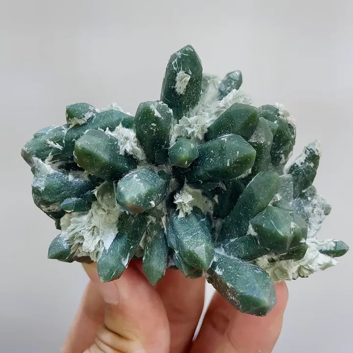 Natural Green Quartz Cluster, Mineral Specimen: Inner Mongolia,China (80*60*50mm) - image 6