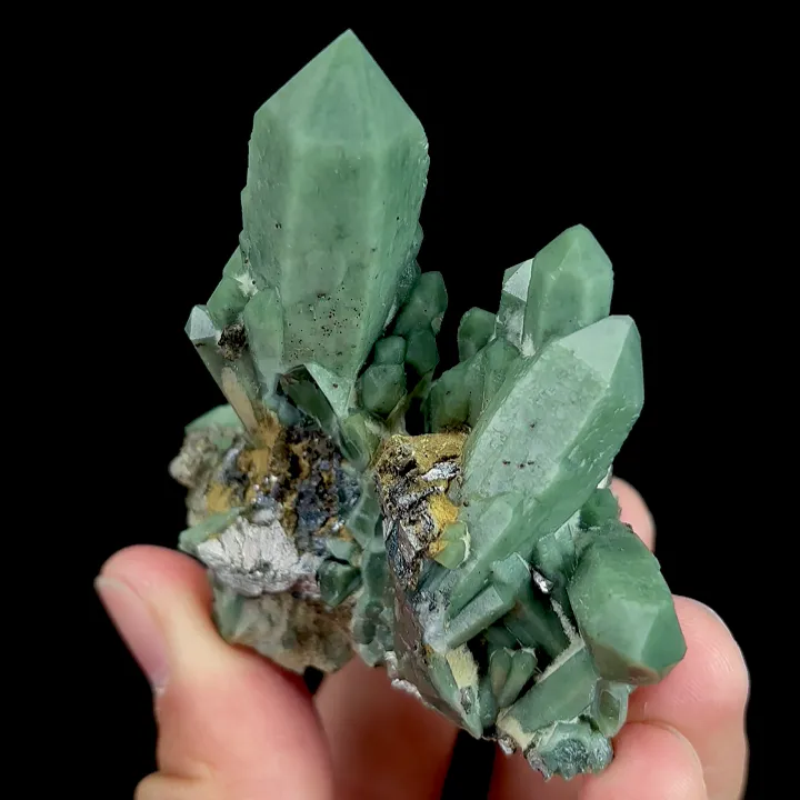 Natural Green Quartz Cluster, Mineral Specimen:Inner Mongolia,China (70*35*65MM) - image 4
