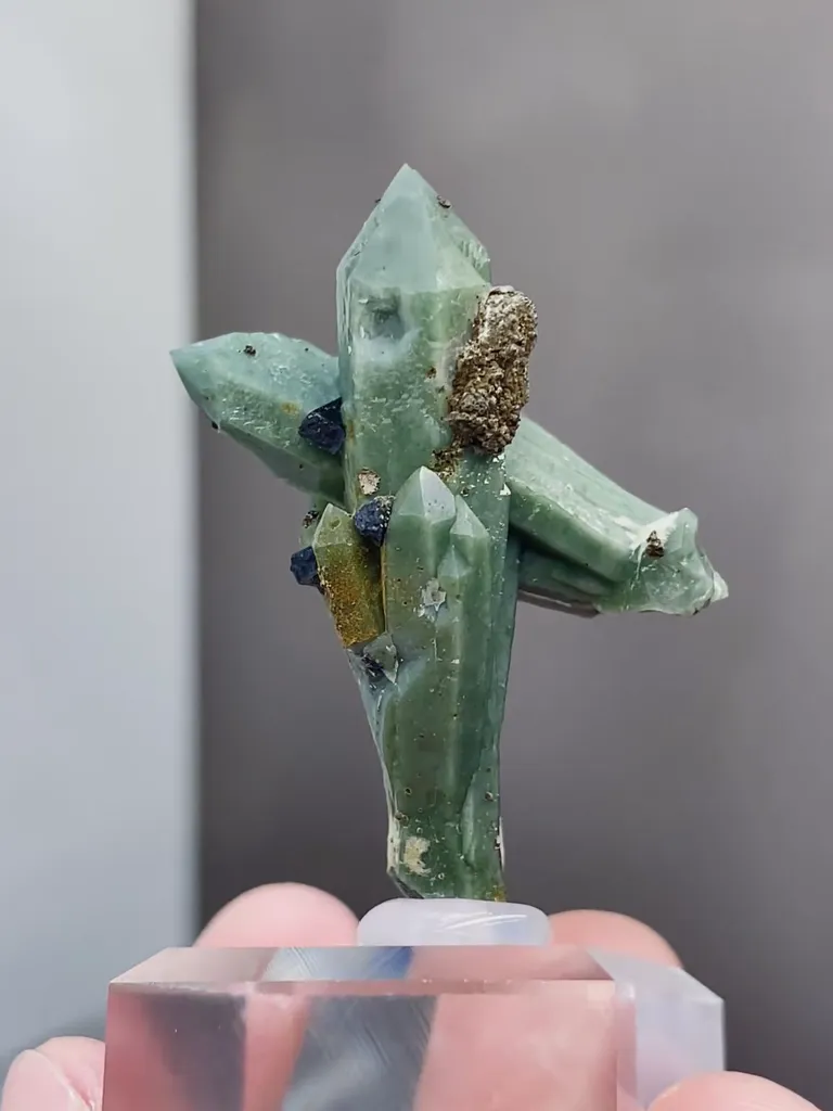 Natural Green Quartz Crystal Tower comes from Huanggangliang,Inner Mongolia 30*19*40MM - image 5